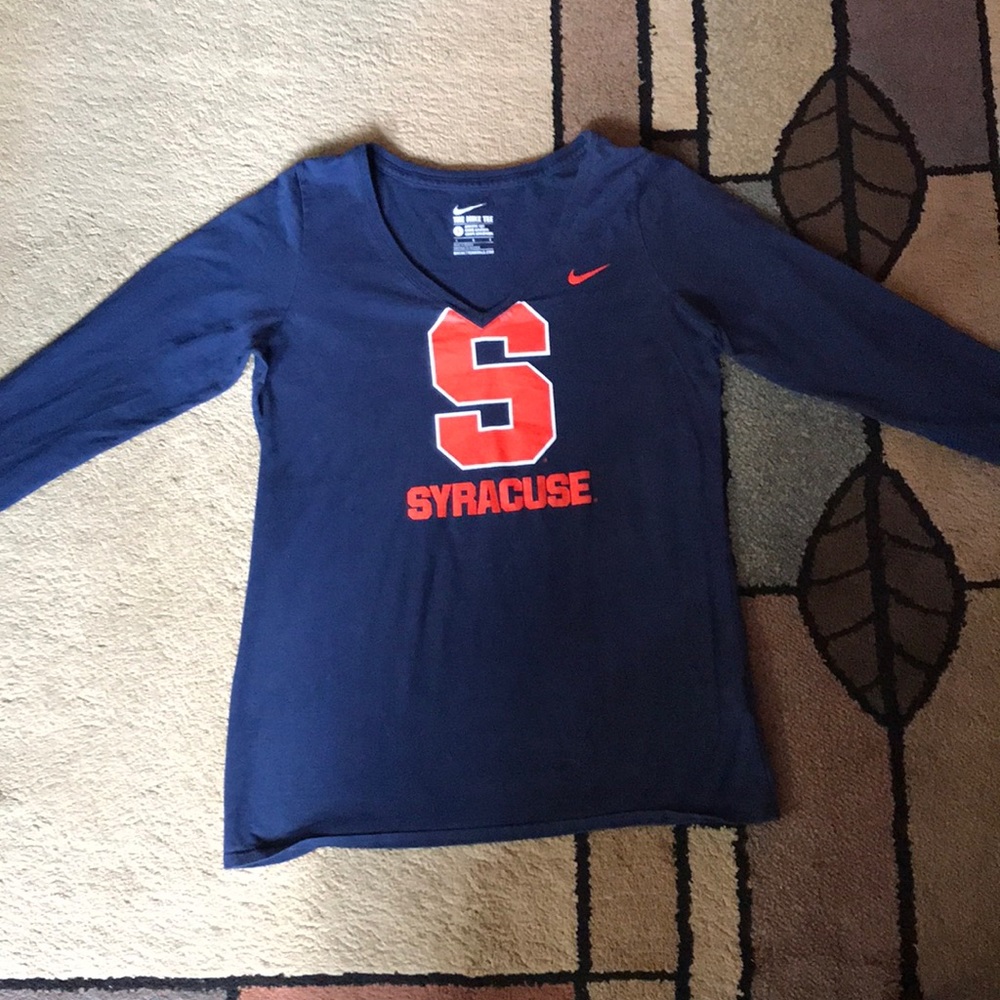 Long sleeved V neck